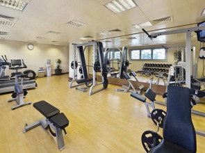 Al Manzel Hotel Apartments