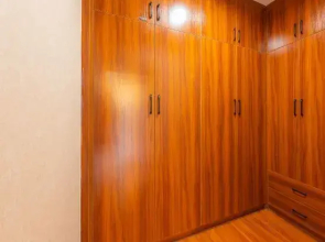 Yunshu Apartment