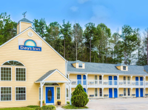 Days Inn by Wyndham Cornelia