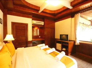 Central Cottage Resort