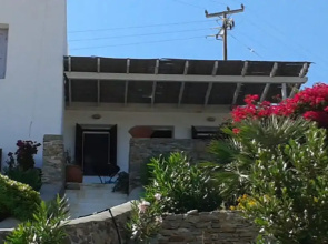 Stunning view house in Serifos