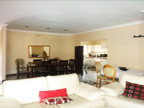 Sollunaa Guesthouse