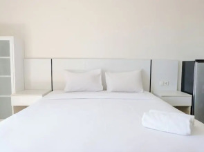 Homey And Cozy Studio Apartment At Dago Suites