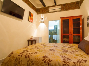 Ngolide Lodge