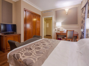 Grand Visconti Palace