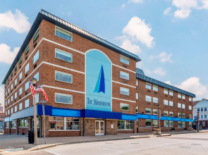 The Harborview on Lake Michigan, Ascend Hotel Collection