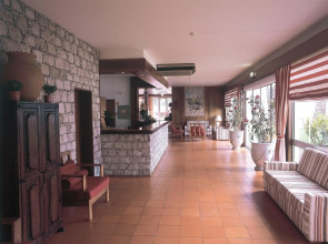 Отель Praia Dourada