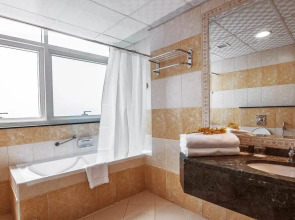 Sunday Mega Hotel Sheikh Zayed Road