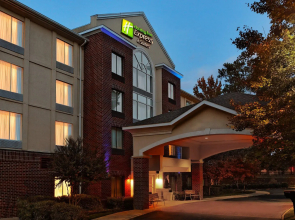 Holiday Inn Express Hotel & Suites Richmond-Brandermill by IHG
