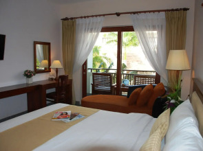 Canary Beach Resort