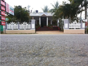 Karakkatt Holiday Home