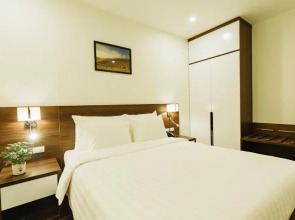 Paragon Noi Bai Hotel and Pool