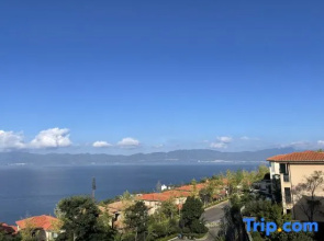 Fuxian Lake Xiangru • Chenxia Resort Hotel