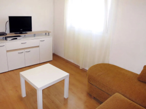 Apartment Klarić Ammoudi 26101