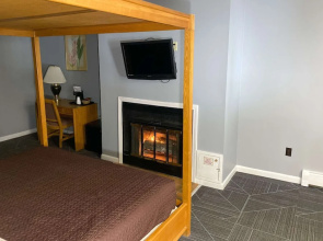 Travelodge By Wyndham Lincoln Near White Mountain