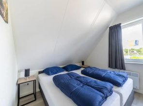 Holiday Home by Lake Beach Simonshaven