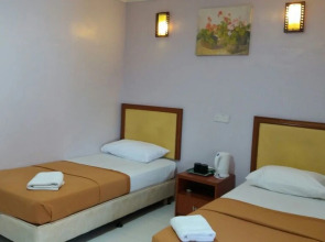 Saujana Hotel And Restaurant