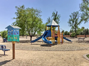 Sahuarita Retreat w/ Grill ~ 24 Mi to Tucson!