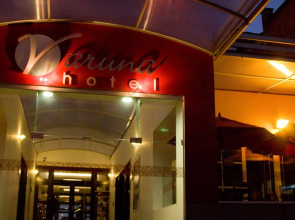 Hotel Varuna