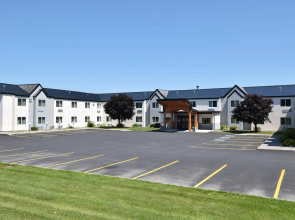 Quality Inn & Suites Watertown Fort Drum