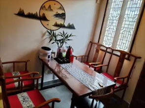 Shuiyuewan Homestay (Zhujiajiao Ancient Town)