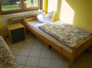 Zum Ehranger Wald 2a