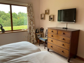 Beautiful Hillside Apartment Near Elgin, Scotland