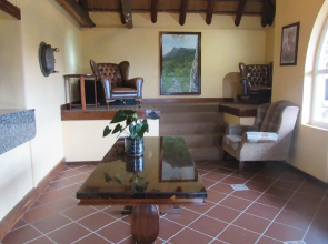 Emafini Country Lodge