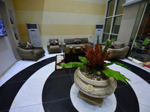 Sharqi Hotel