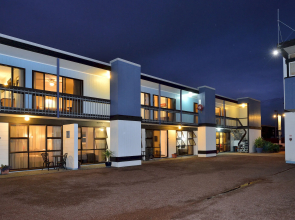 Waikanae Beach Motel