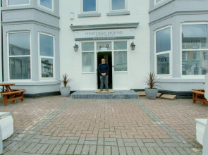 Heritage House Holiday Apartments