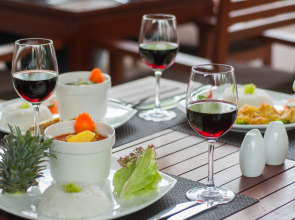 Landing Gold By Amatak