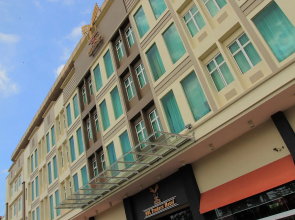 SSL Traders Hotel