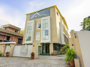 Vrushali Inn