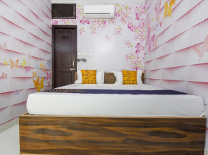SPOT ON 75417 Hotel Adesh
