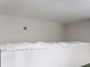 Nice And Cozy Studio Apartment At Springlake Summarecon Bekasi