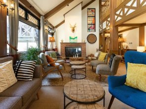 Riverside Lodge