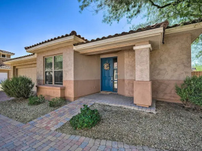 Walk to Community Pool: Goodyear Desert Oasis