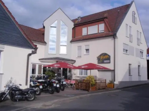Landhotel Weining