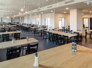 Отель a&o Hostel Venezia Mestre