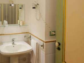 Al Giardino dell'Alloro - Locazioni Turistiche