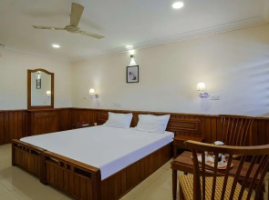 Capital O 73026 Deira City Residency