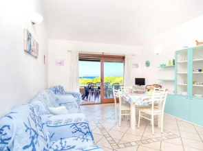 House with 4 Bedrooms in San Teodoro, with Wonderful Sea View And Furnished Garden - 250 M From the Beach