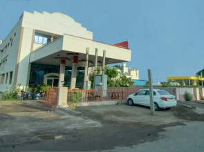 Hotel Sai International