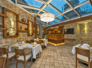 The Million Stone Hotel - Special Class