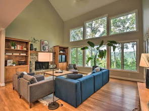 Luxe Big Canoe Resort Home w/ 3 Decks & Mtn Views!