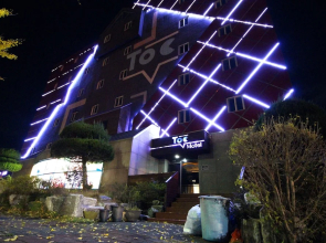 Toc Motel