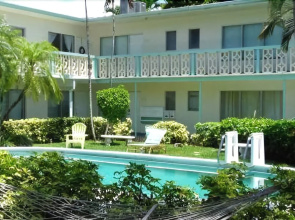 Villas of Aquamar #6 1 Bedroom 1 Bathroom Apts