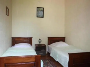 Milorava's Guest House & Wine Cellar