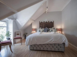 Langland Road - 2 Bedroom Town House - Mumbles